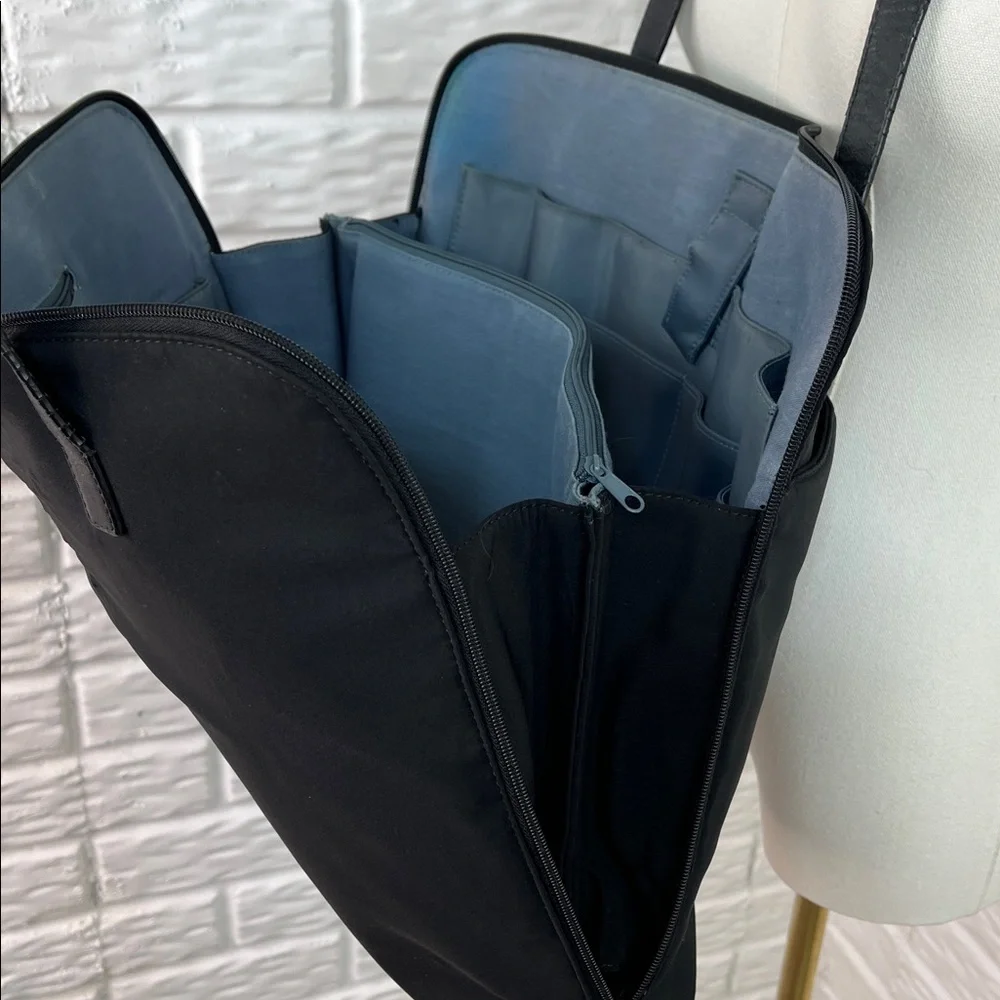 HOBO INTERNATIONAL LAPTOP BAG NYLON AND LEATHER ZIP AROUND PADDED 16x20